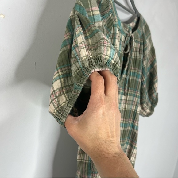 LOFT Size Small Puff Sleeve Plaid Gauzy Blouse Green - Picture 3 of 6